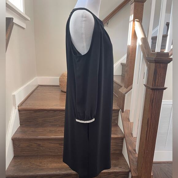 Trina Turk Black Sicily Cold-shoulder Rhinestone Detail Cocktail Dress Size 4 - Picture 3 of 12